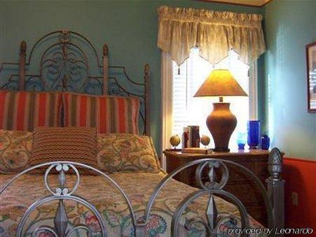 Hidden Garden Cottages & Suites Saugatuck Chambre photo