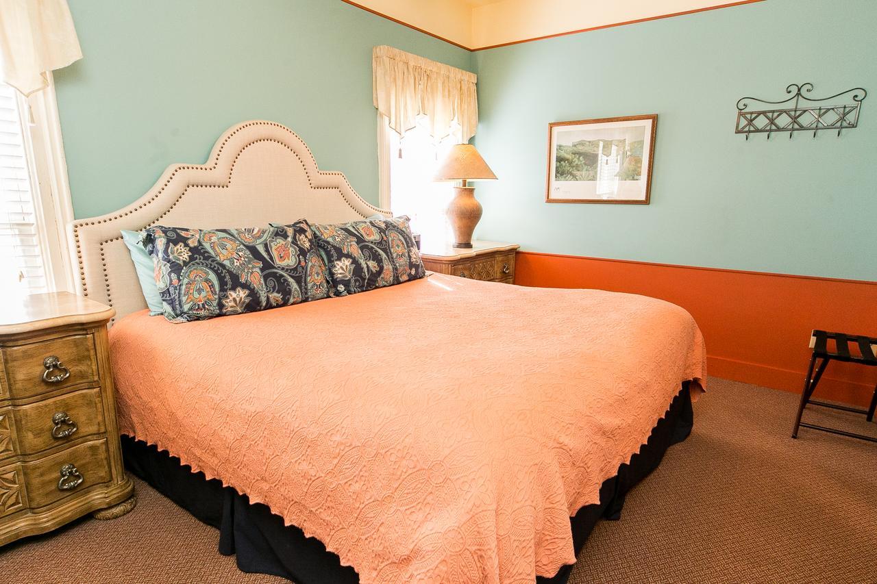 Hidden Garden Cottages & Suites Saugatuck Extérieur photo