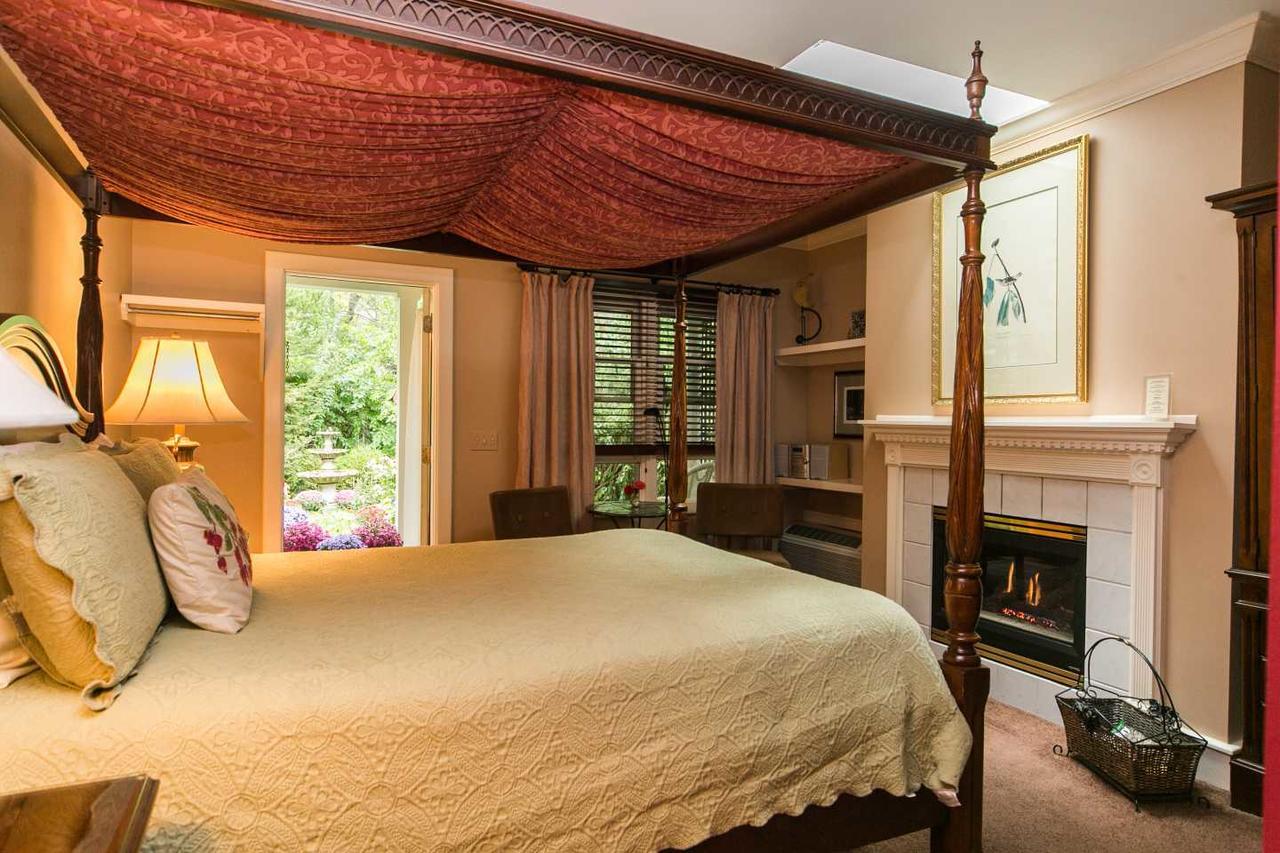 Hidden Garden Cottages & Suites Saugatuck Extérieur photo